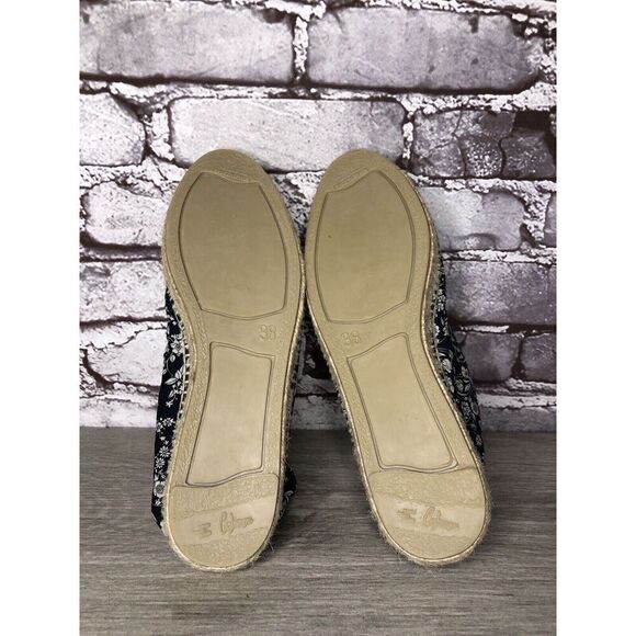 Castaner Espadrilles Blue Floral Canvas Fabric Slip On Flats Women Sz 38EU/7.5US - Picture 16 of 16